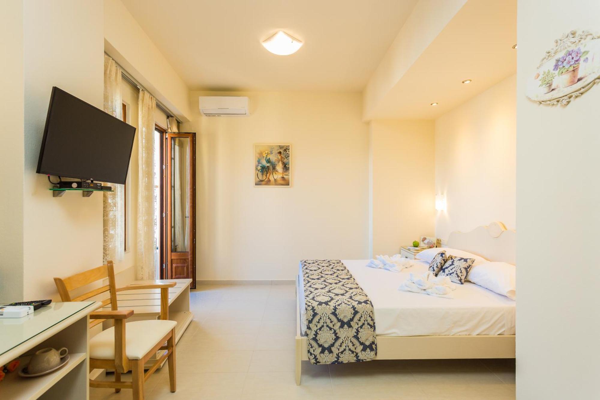 Polyxenia Suites 레팀노 외부 사진