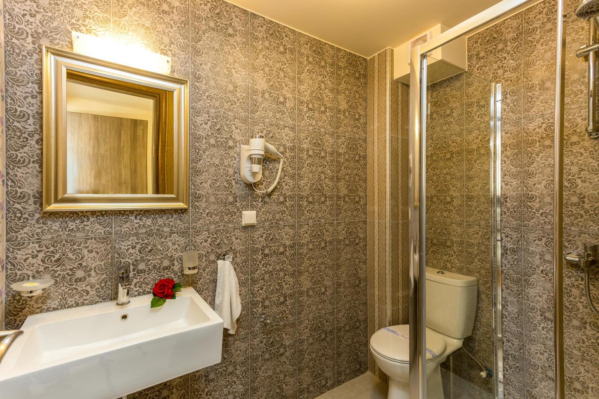 Polyxenia Suites 레팀노 외부 사진