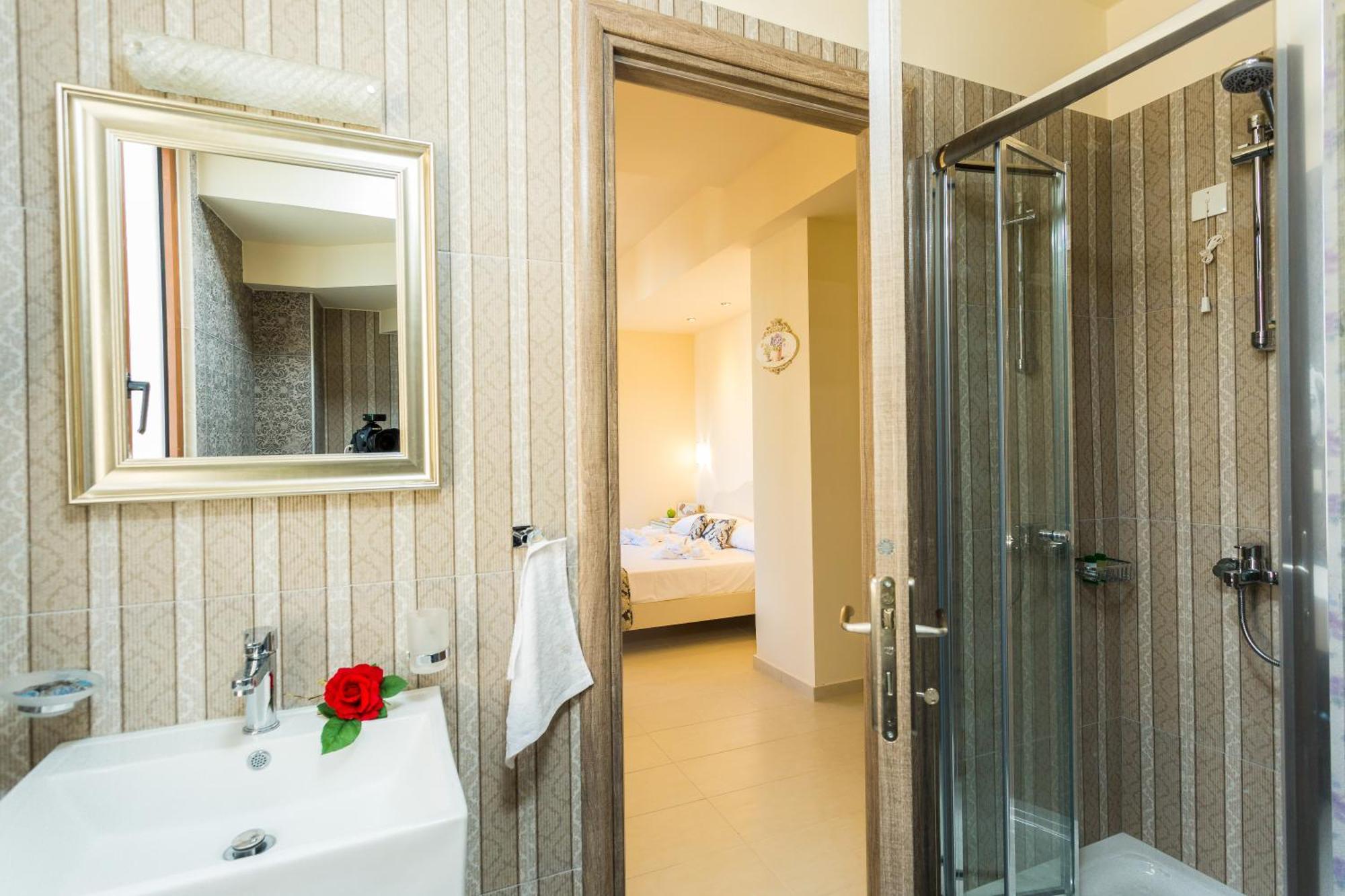 Polyxenia Suites 레팀노 외부 사진