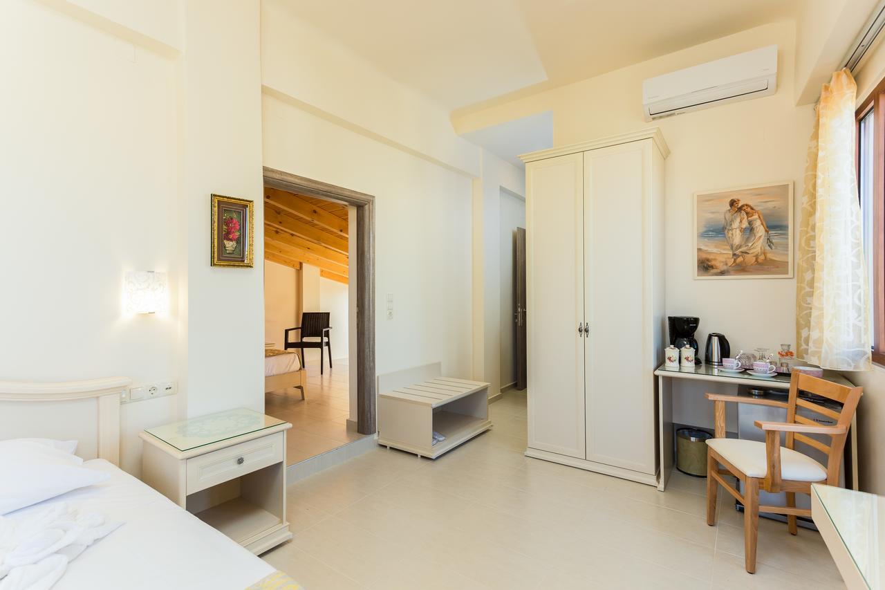 Polyxenia Suites 레팀노 외부 사진
